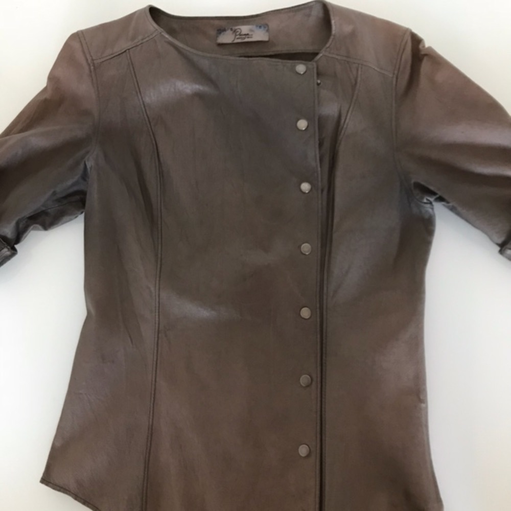 Paige women’s grey leather jacket sz6